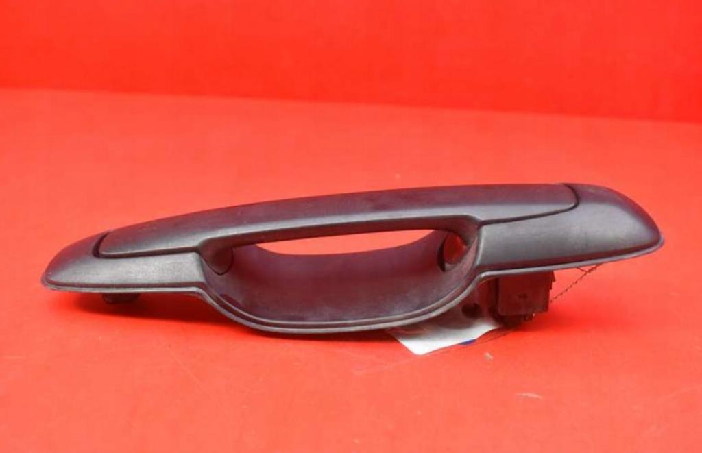 SUZUKI GRAND VITARA I 98-05 KĽÚČKA PREDNÁ ĽAVÁ ČIERNA 82820-65D00