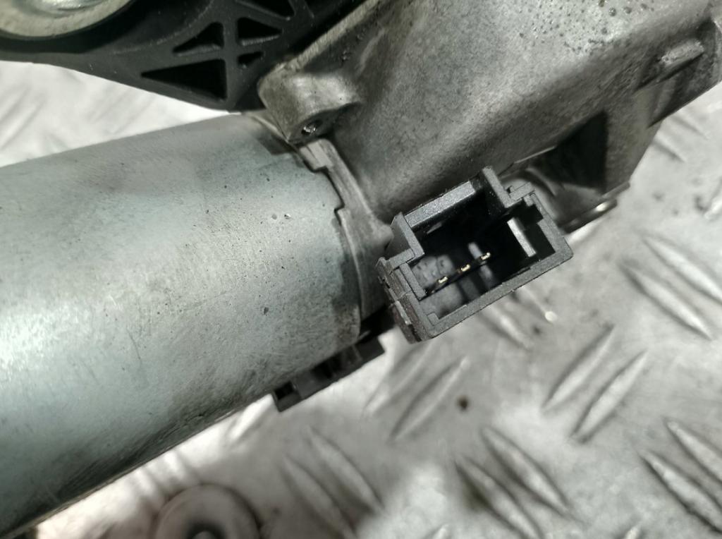 RENAULT TRAFIC ( 01-14 ) 1.9 DCI MOTOR ZADNÉHO STIERAČA