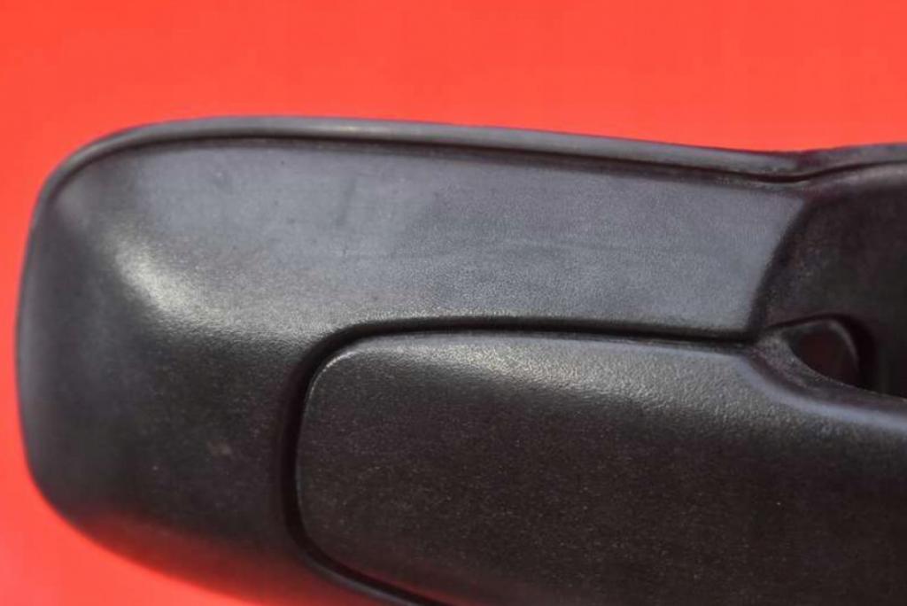 SUZUKI GRAND VITARA I 98-05 KĽÚČKA PREDNÁ ĽAVÁ ČIERNA 82820-65D00