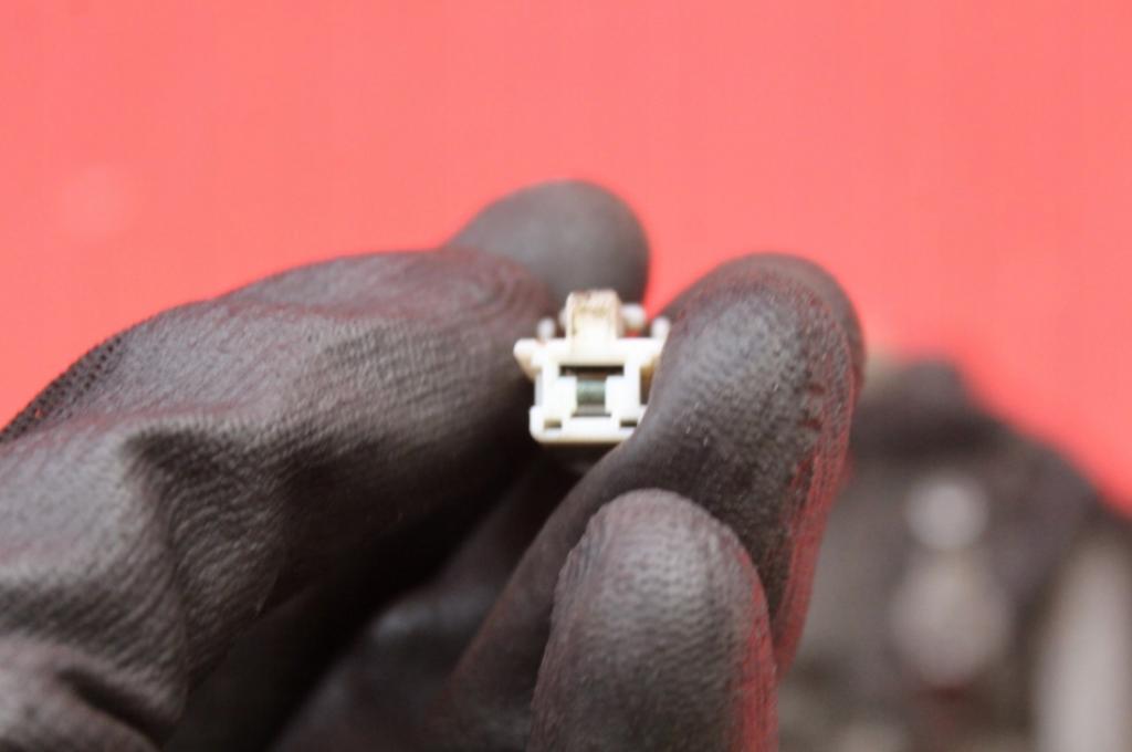 MAZDA 6 2 II GH 2.0 CITD  Kompresor klimatizácie H12A0CA4JE