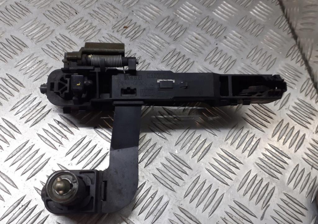 FIAT STILO ĽAVÁ KĽÚČKA PREDNÝCH VONKAJŠÍCH DVERÍ