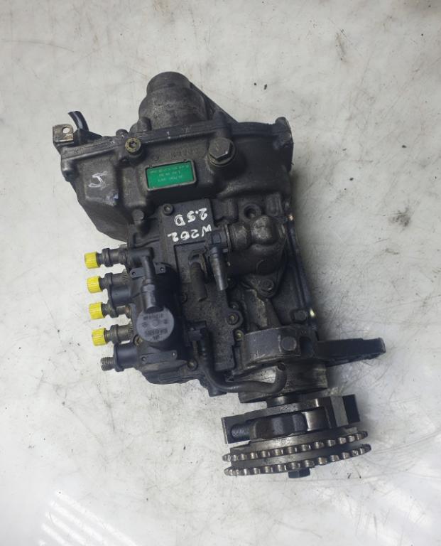 Mercedes C W202 1993-2001 2.5 TD 150 HP manual 110 kW 2497 cm3 5- čerpadlo vstrekovacia 0400195004 (Vstrekovacie čerpadlá)