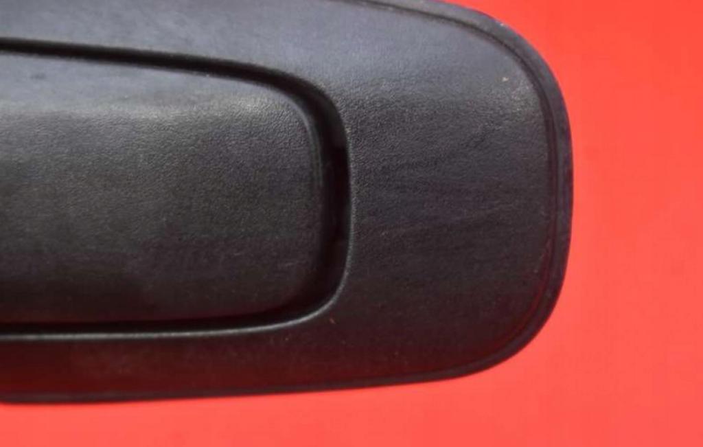 SUZUKI GRAND VITARA I 98-05 KĽÚČKA PREDNÁ ĽAVÁ ČIERNA 82820-65D00