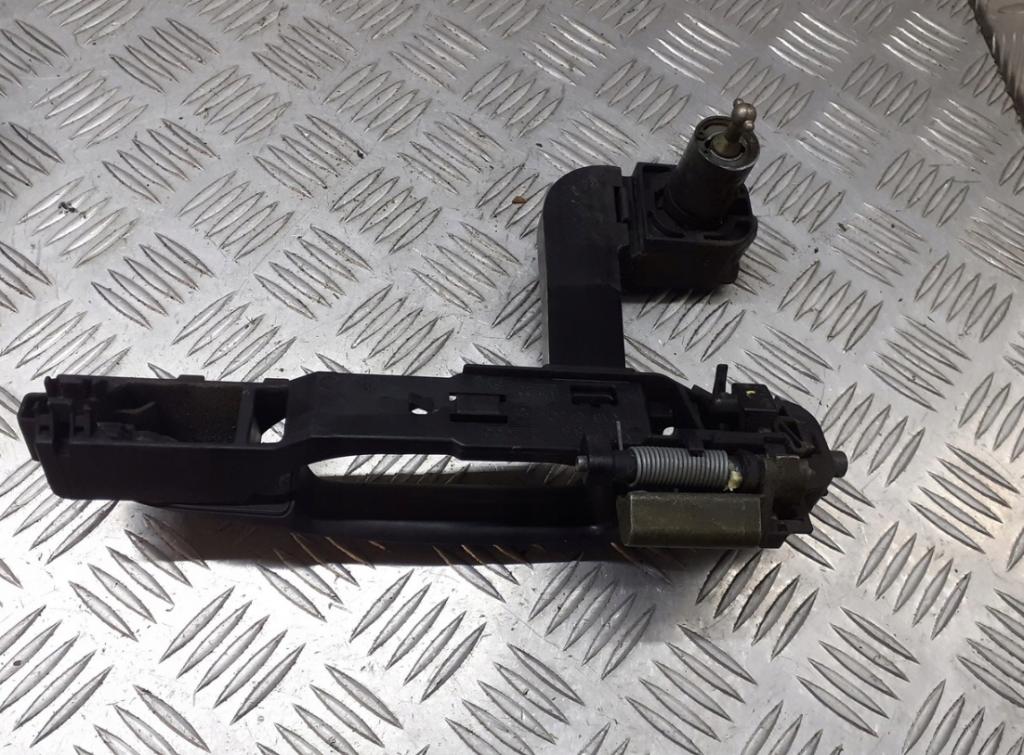 FIAT STILO ĽAVÁ KĽÚČKA PREDNÝCH VONKAJŠÍCH DVERÍ