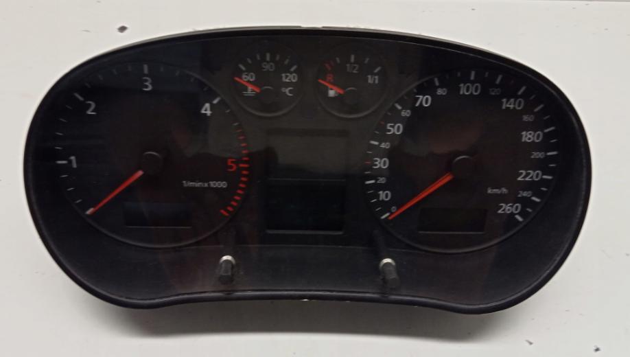 Prístrojová doska AUDI A3 (8L1) 1,6 1996 - 2006 8L0920900G