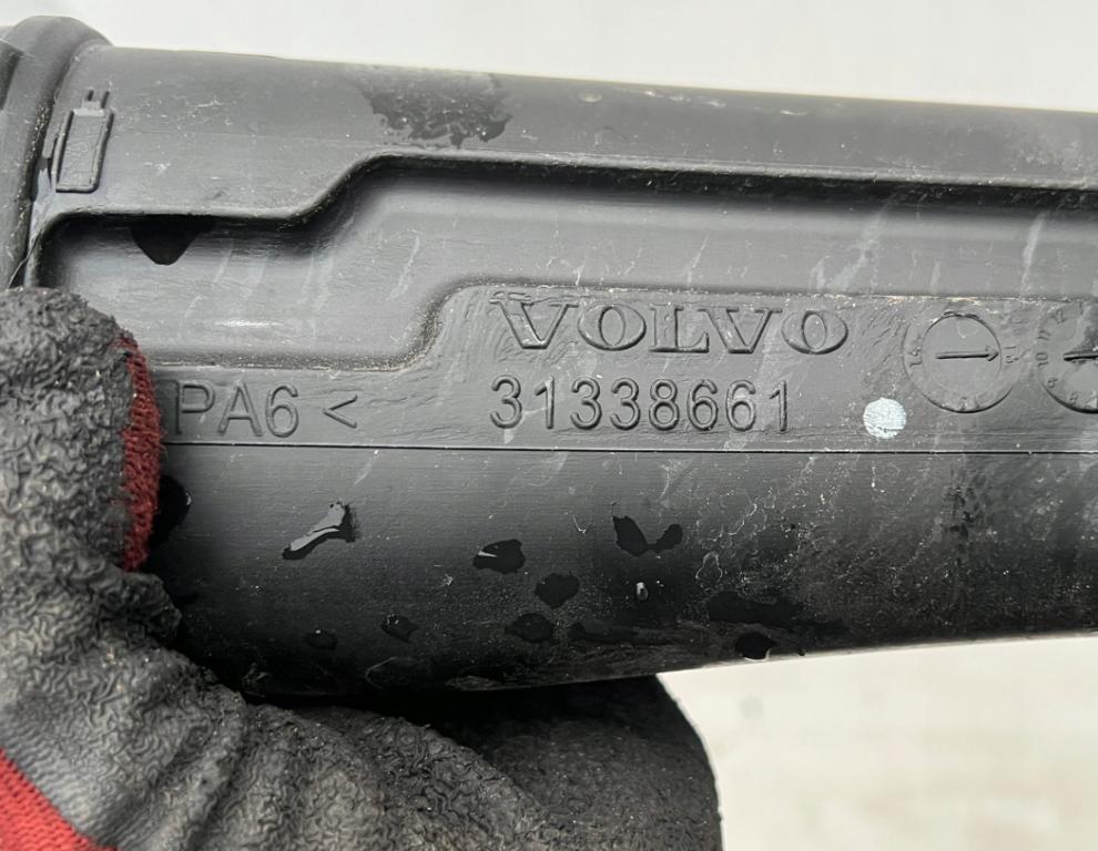 Volvo V40 II 2012-2019 2.0 D2 120 HP manual 88 kW 1969 cm3 5- Trubka: 31338661