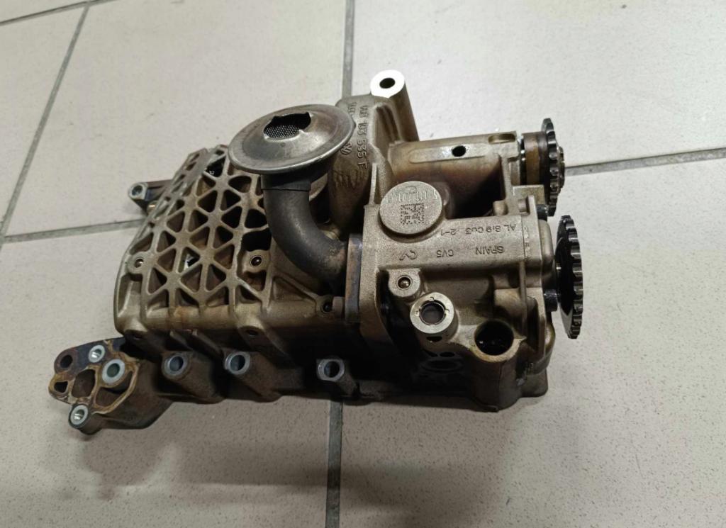 AUDI A6 C6 Avant (4F5) 2004 - 2011    2.0 TFSI 125 kW [170 KM] benzyna 2005 - 2011  Pumpa oleja 06B103535F (Olejové pumpy)