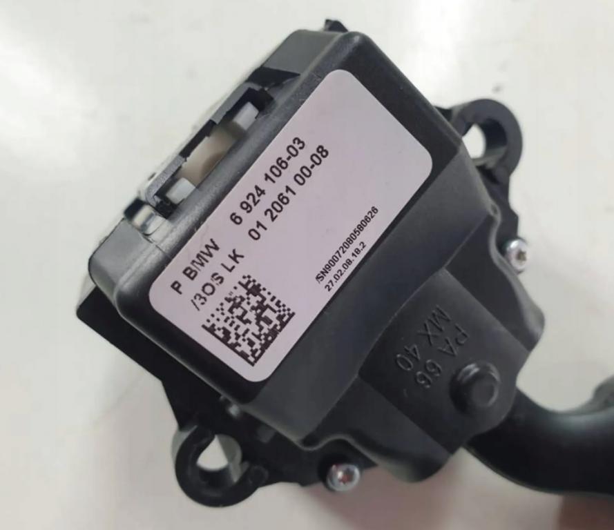 Bmw 5 e60 2003-2010 3.0d 197km automatic 145 kW 2993 cm3  Prepínač 6924106-03
