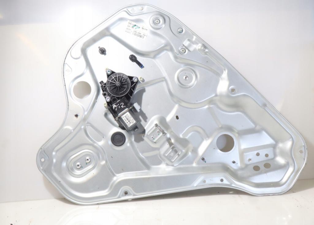 HYUNDAI I30 I MECHANIZMUS OKIEN PRAVÉ ZADNÉ 81420-2L200