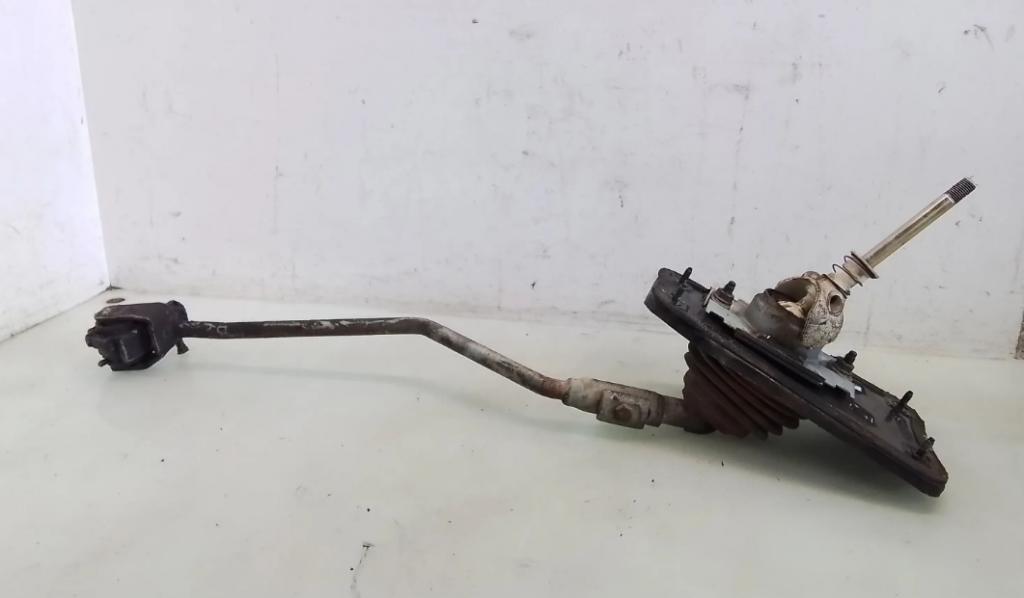 Audi A4 S4 B5 8D Radiaca páka