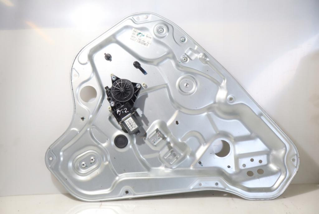 HYUNDAI I30 I MECHANIZMUS OKIEN PRAVÉ ZADNÉ 81420-2L200