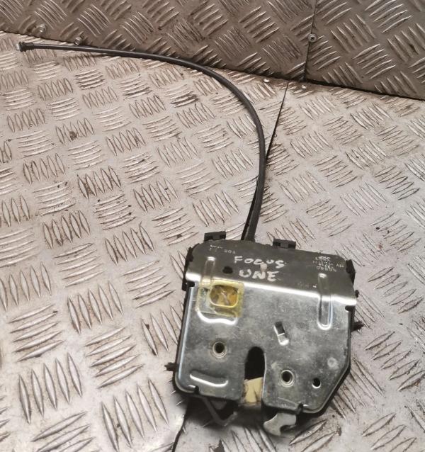 Ford Focus Mk1 1998-2004 zámok kufrové dvere zadné 1S4AN43102AB