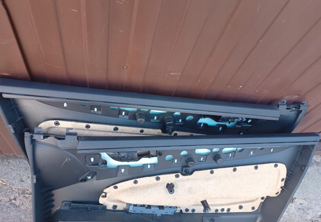 FORD MONDEO MK4 LIFT tapacír dverý KOMPLET 4ks