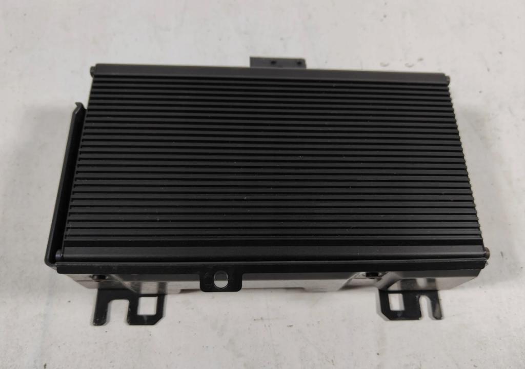 PEUGEOT 407 coupe (6C_) COUPE 2006 2946,00 Wzmacniacze 2946,00 Zosilňovač 9653556180 (Zosilňovače)