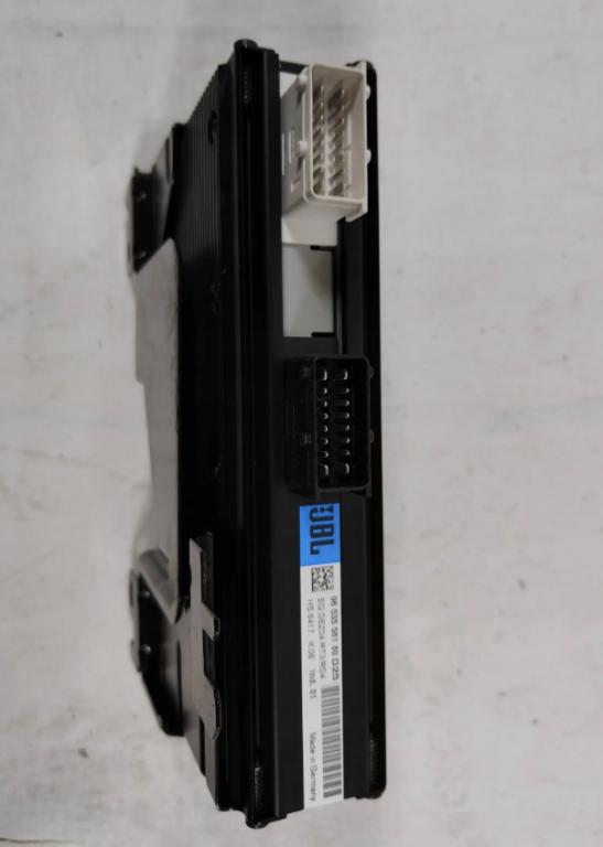 PEUGEOT 407 coupe (6C_) COUPE 2006 2946,00 Wzmacniacze 2946,00 Zosilňovač 9653556180 (Zosilňovače)