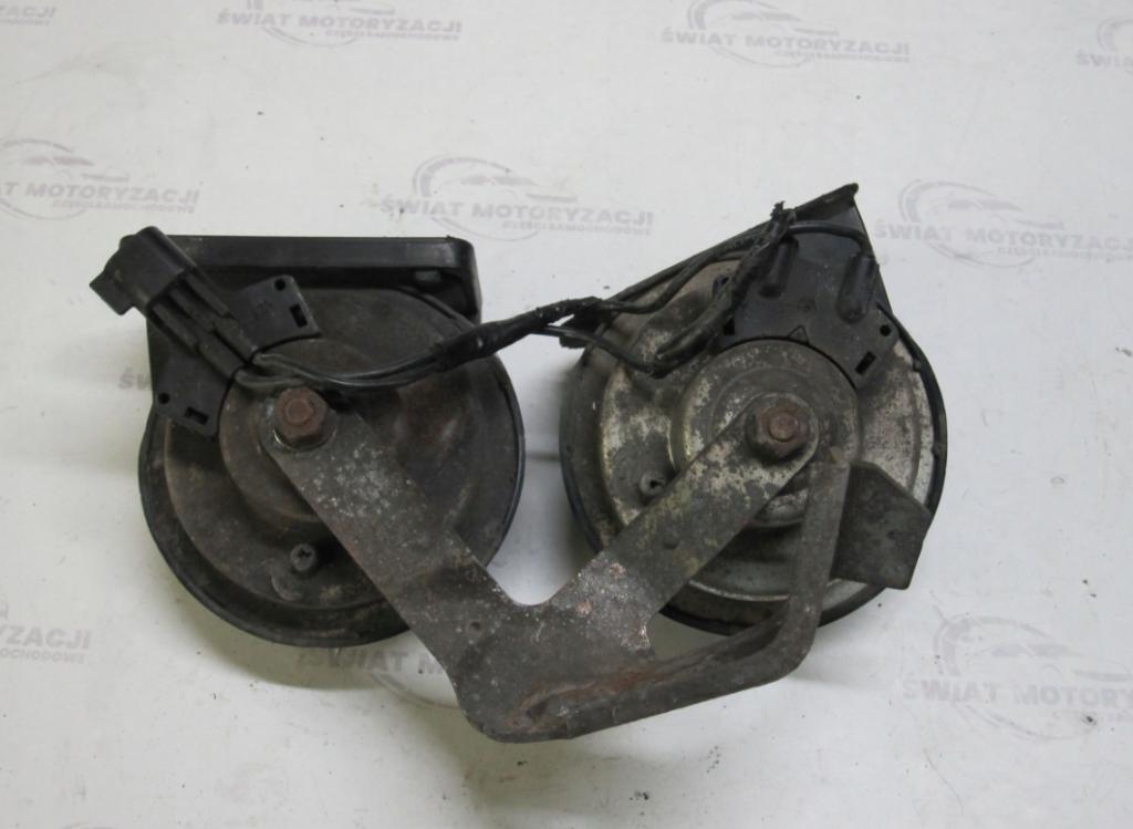 FORD FOCUS III 13r Zvuková signalizácia klaksónu 0055306 A046522
