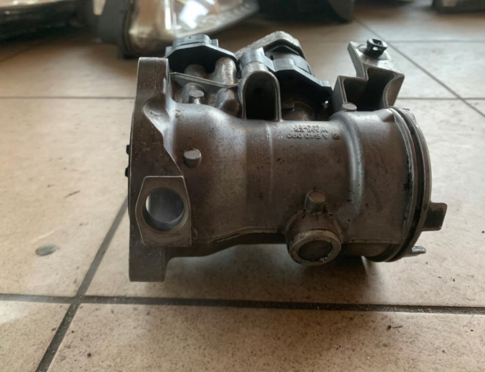 MERCEDES B CLASS W245 CDI VZDUCHOVÁ Škrtiaca klapka A6400902070