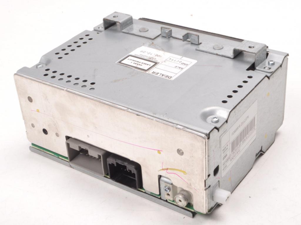 FORD FIESTA VI (CB1, CCN) 2008 - 2022   1.6 TDCi 66 kW 2008 - 2012  RADIO 8A6T-18C815-BP (Audio zariadenia)