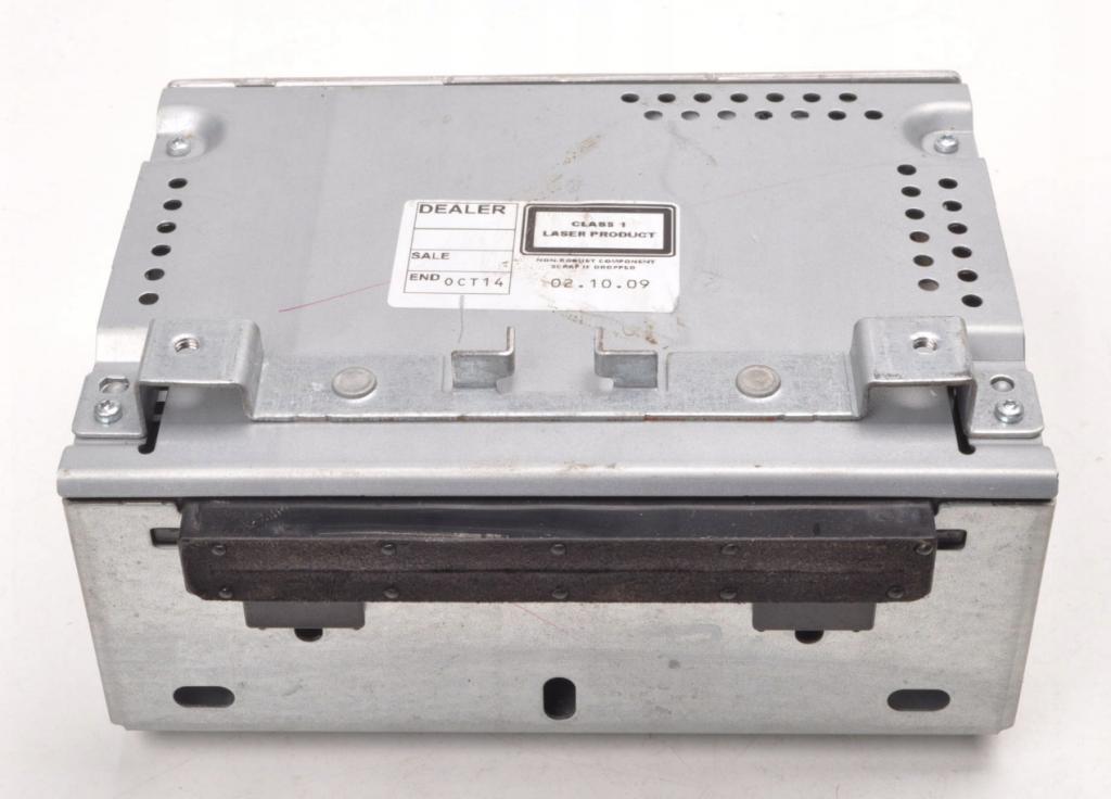 FORD FIESTA VI (CB1, CCN) 2008 - 2022   1.6 TDCi 66 kW 2008 - 2012  RADIO 8A6T-18C815-BP (Audio zariadenia)