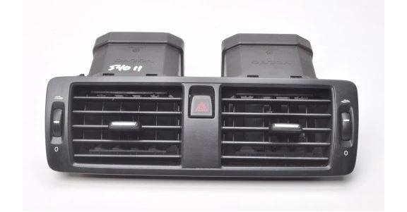 VOLVO V50   2009 136 kW   1997 Mriežky kúrenia 39863758