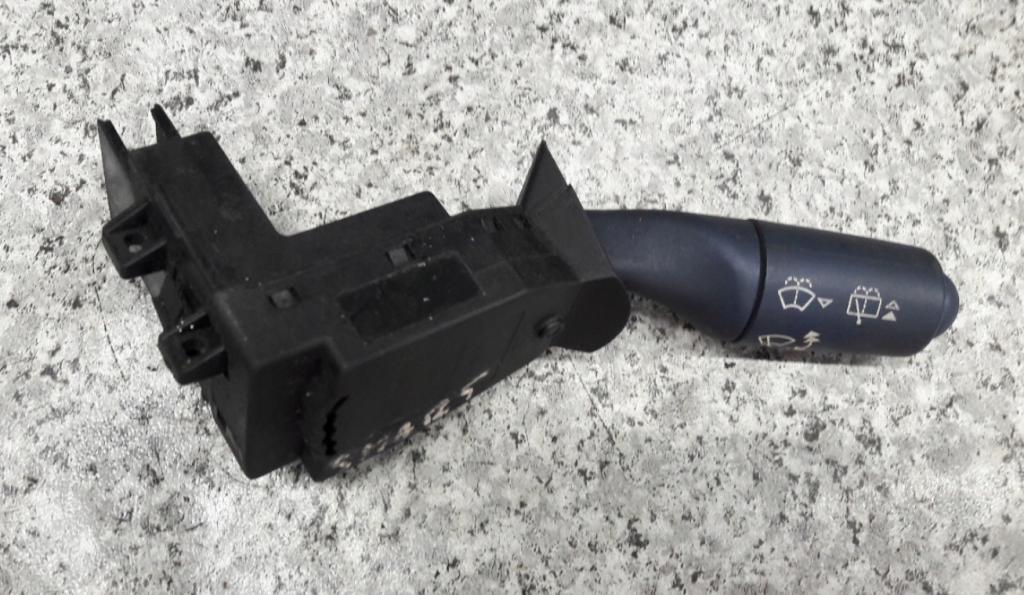 smart fortwo I spínač stieračov 993794005