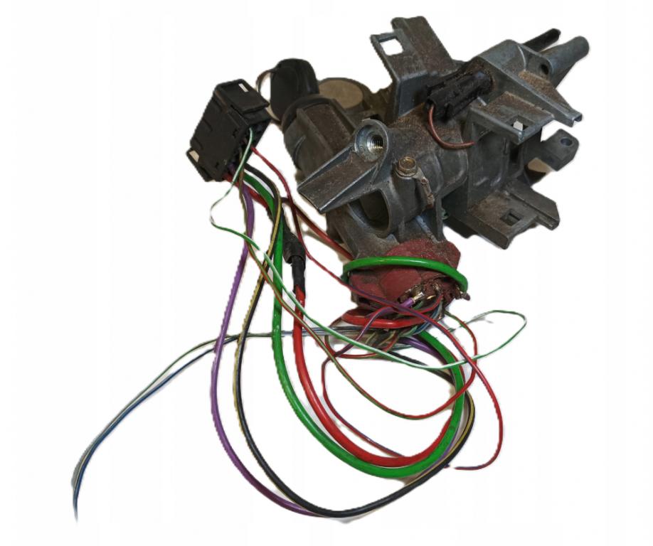 BMW 5 E34  1988  SEDAN 4D 2.4TD 115KM 87-96 2500 spinačka 1155240