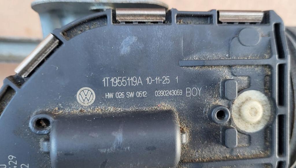 VOLKSWAGEN CADDY Mechanizmus stieračov predný 1T1955023A 1T1955119A 1397220656