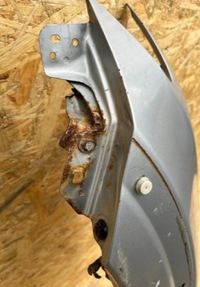 MITSUBISHI PAJERO IV Blatnik lavy