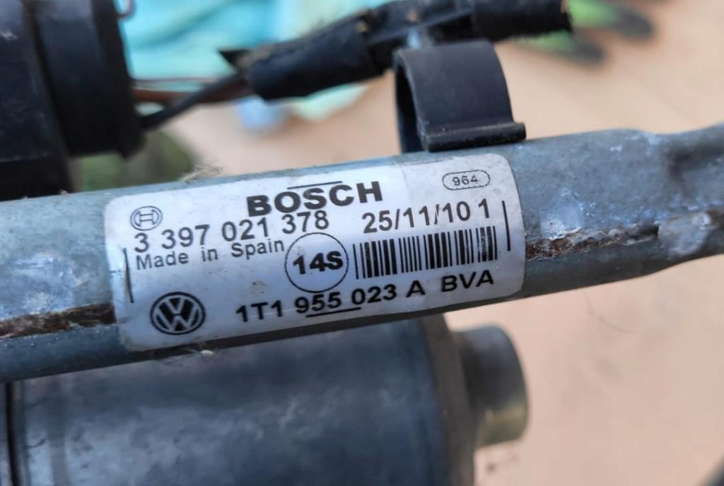VOLKSWAGEN CADDY Mechanizmus stieračov predný 1T1955023A 1T1955119A 1397220656