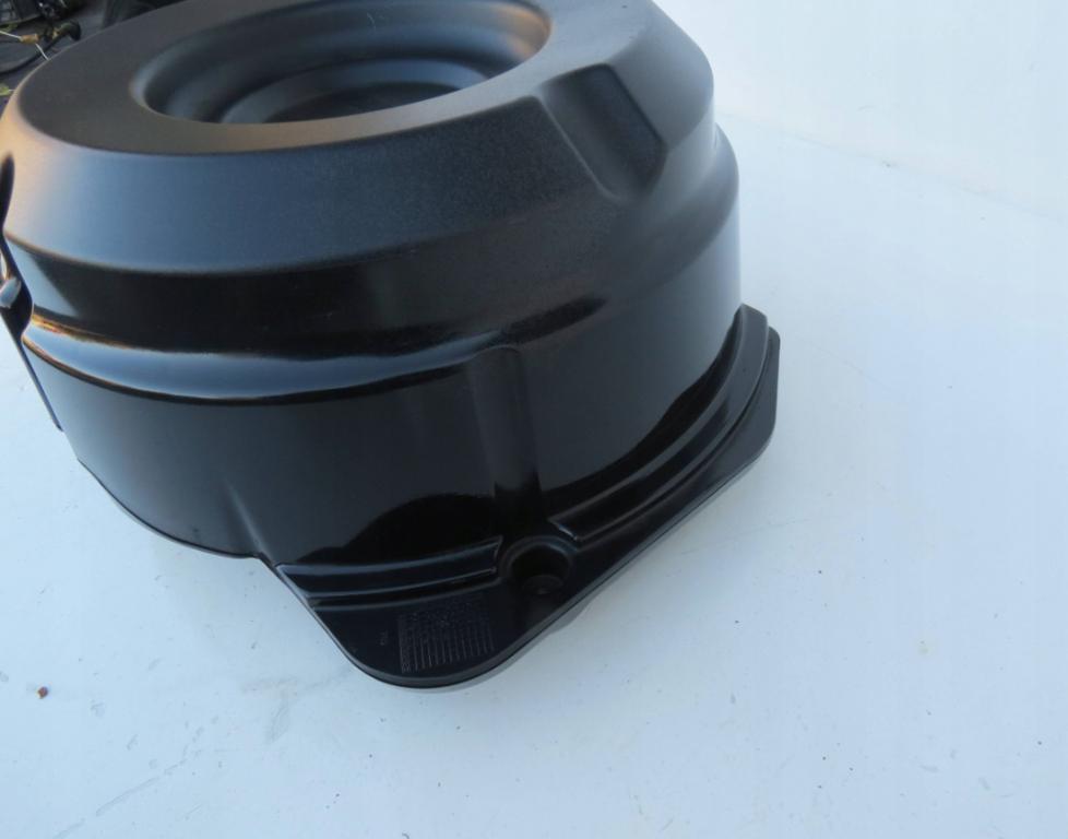 PORSCHE CAYENNE 4.8 V8 SUBWOOFER REPRODUKTOR 7L0035403