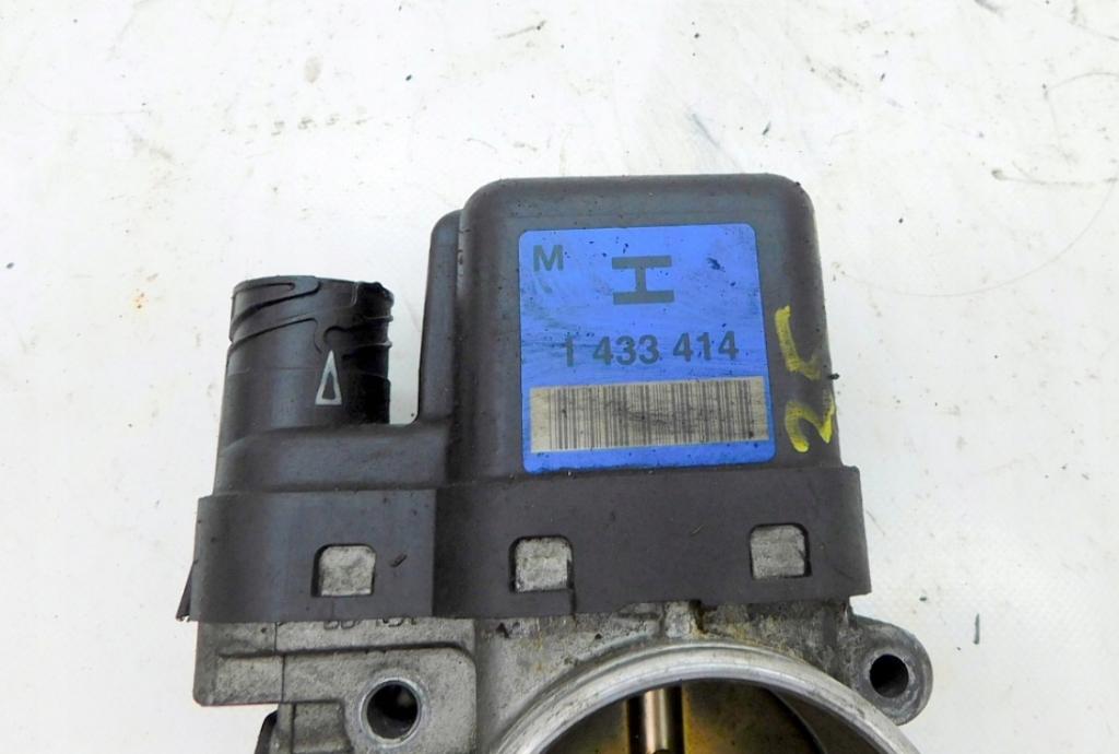 BMW E46 2.0B   škrtiaca klapka 1433414