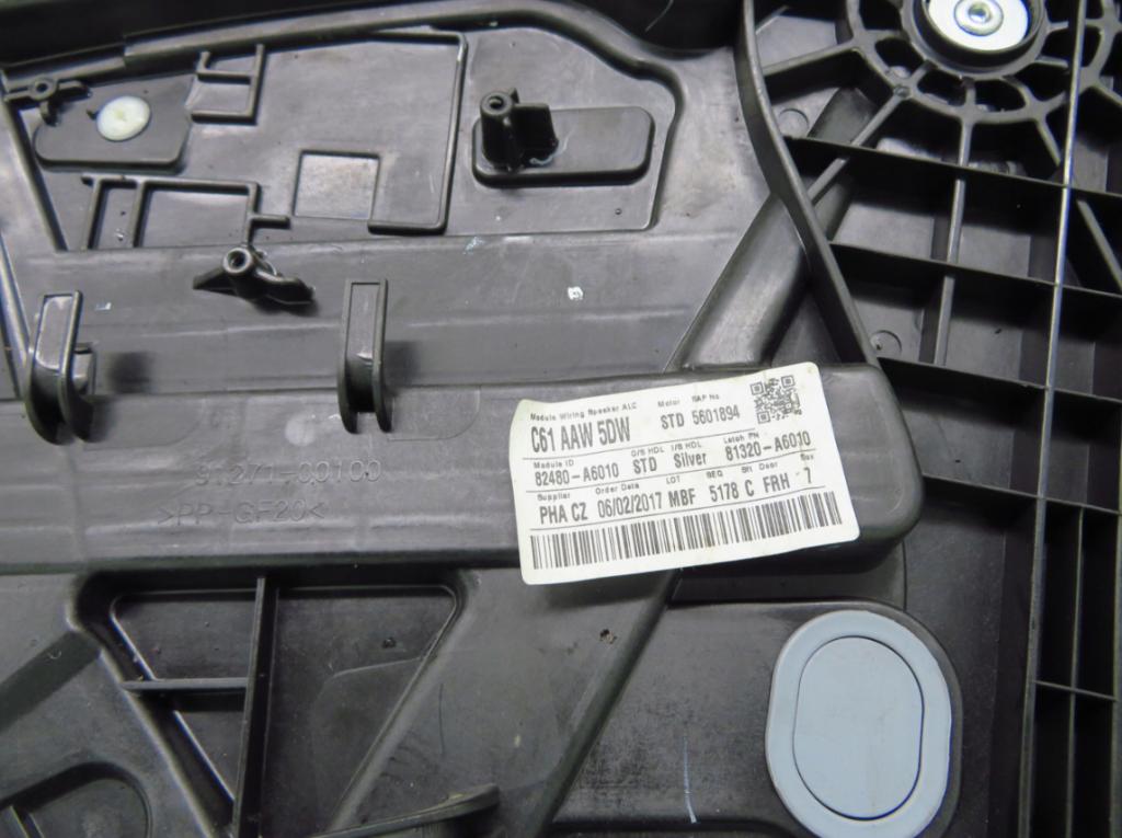 HYUNDAI i30 Mechanizmus okna predný pravy 82480A6010 82460A5000