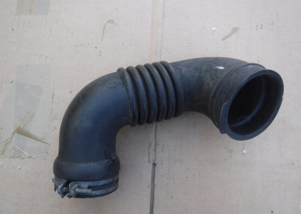 MAZDA 6 2.0 CITD POTRUBIE HADICE INTERCOOLER RF5C13221