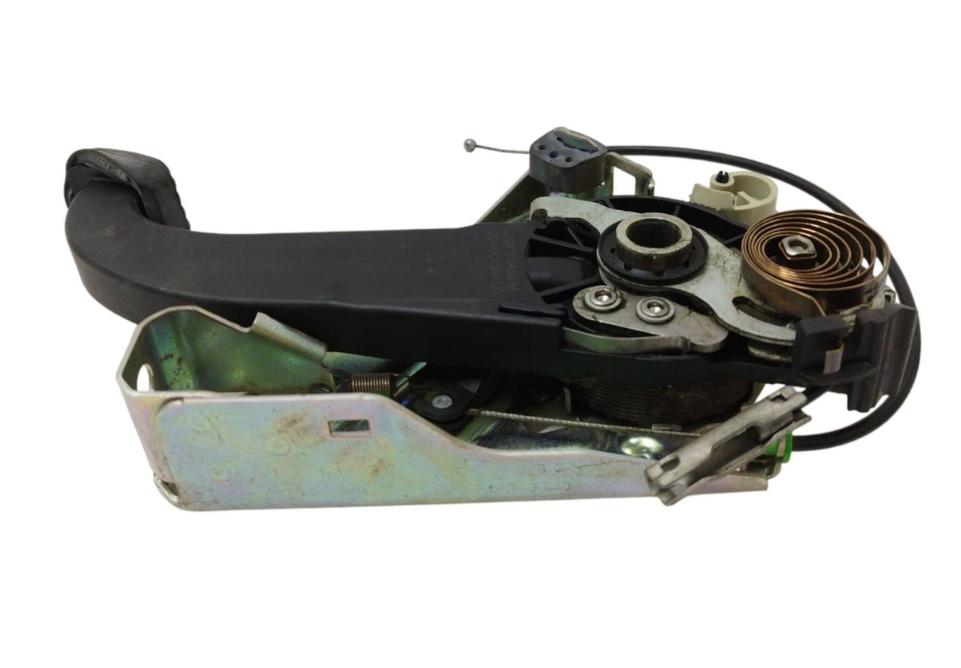 Mercedes E W212 2009-2016 3.0 cdi 231 HP automatic 170 kW Brzda manuál: A2044201584