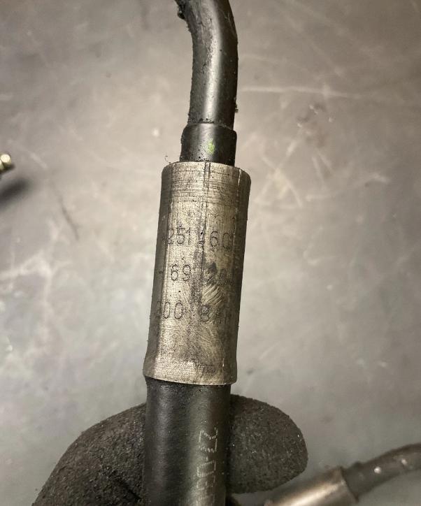 Mercedes-Benz R W251 Hadica posilňovača riadenia A2514601724