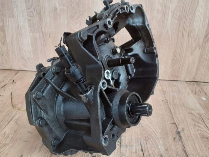RENAULT CLIO II 1.2 PREVODOVKA JB1184