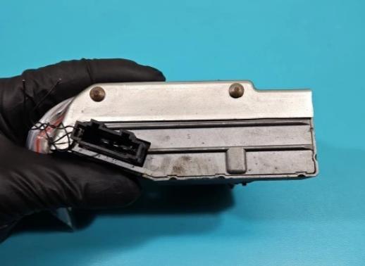 VW TOUAREG I 7L Audi A8 D3 blokáda volantu 4E0905852D (Ostatné)