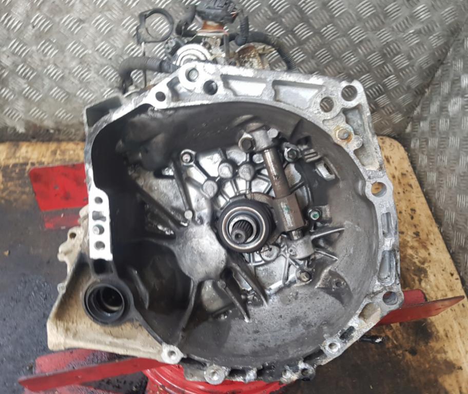 TOYOTA AYGO 1.0 VVTI prevodovka 20TT02