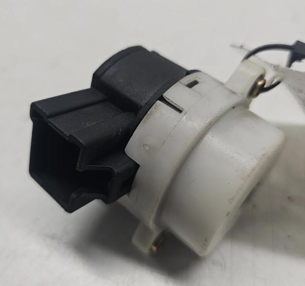 Volvo S80  2000 125 kW SEDAN 4D 2.4B 170KM  Kocka, vložka spínacej skrinky 09459503 (Spínacie skrinky a kľúče)