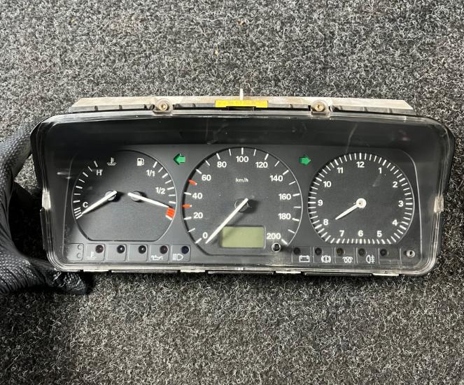 Volkswagen Transporter IV (1990-2003) T4 pristrojovka 7D0919850H