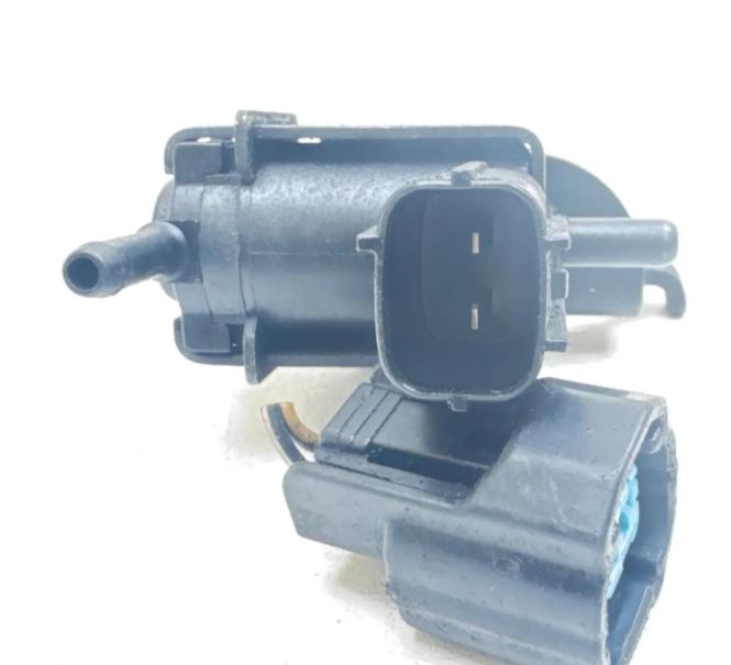 Honda Civic VIII 2006-2011 ventil tlaku 101362-4800