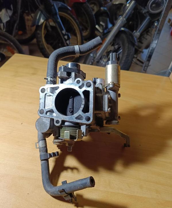 Nissan Almera Škrtiaca klapka AFH45M46 8622