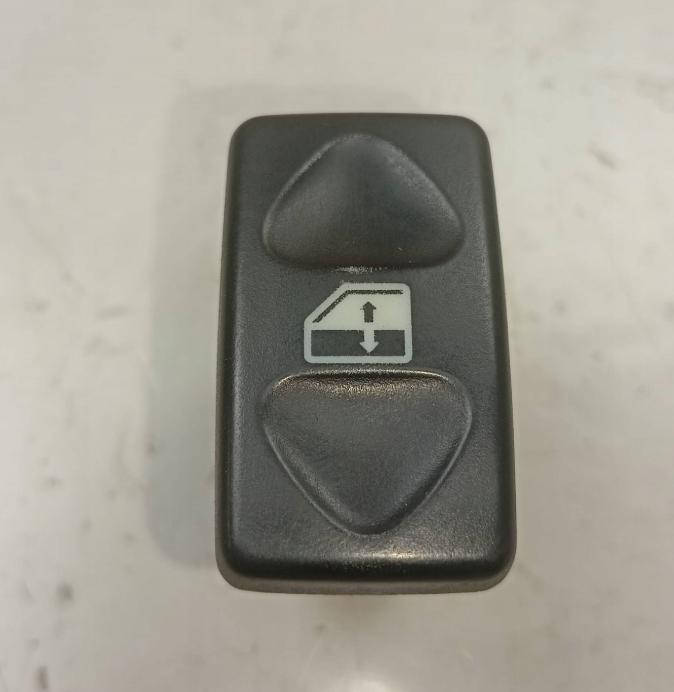 LAND ROVER FREELANDER I (L314) 1998 - 2006 2.0 DI 4x4 72 kW  Prepínač okien 03035102 YUF101540LNF