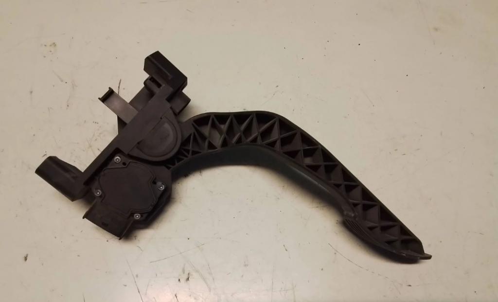 IVECO DAILY III 2.8 JTD Potenciometer plynového pedálu 500344802