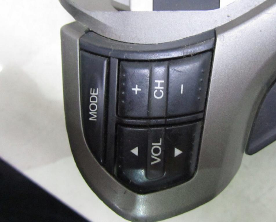Honda ACCORD VIII prepinač volantu