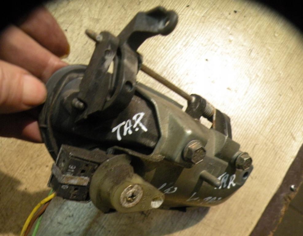 Volvo S40 V40 97-03 Kľučka dverí ľavá predná