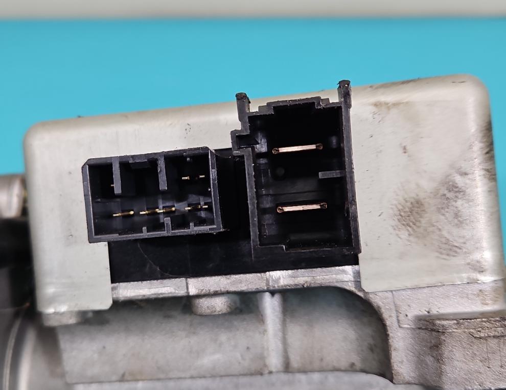 OPEL CORSA C (X01) 2000 - 2009  1.0 (F08, F68) 55 kW [75 KM] benzyna 2000 - 2009  Modul servočerpadlo 09115125 (Ostatné)