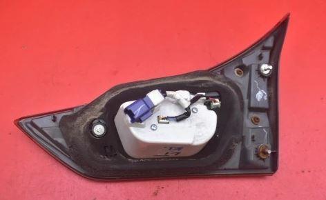 Svetlo-zadná ľavá strana: Toyota AURIS II 15 LIFT kombi 02-354