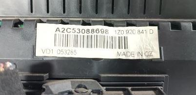 Skoda Octavia II 2005 103 kW LIFTBACK 5D 2.0TDI 140KM 04-08 2000 Prístrojovka 1Z0920841D