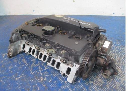 Ford Mondeo Mk3 2000-2007 2.0 TDCI 131 HP manual 96 kW 1998 cm3  Hlava valcov Motor 